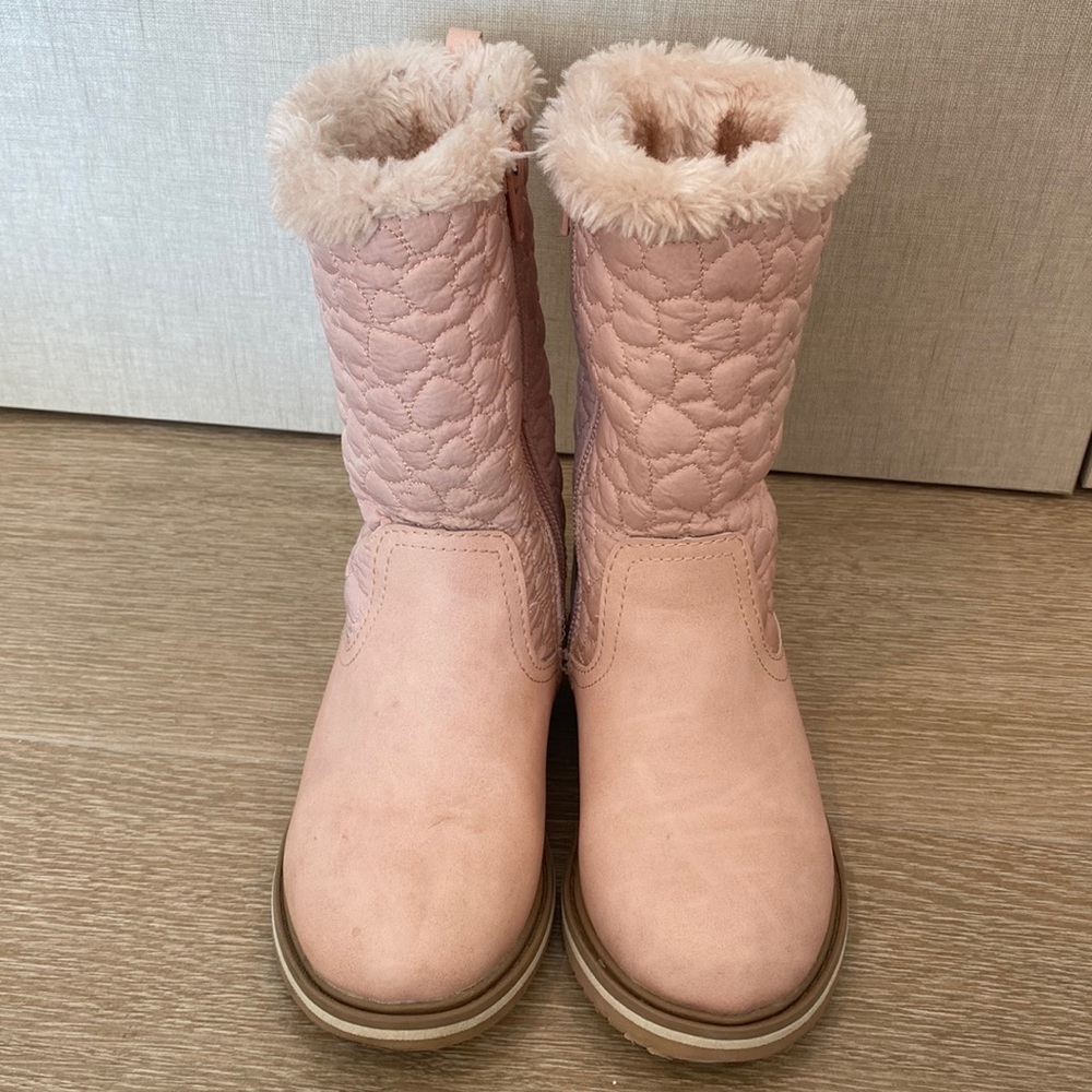 H & M pink faux fur lined boots, size 11.5